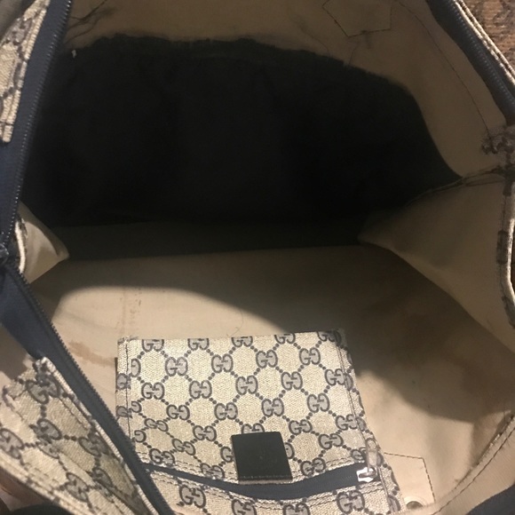 💔Sold💔❗️last price cut❗️VTG Gucci navy print - Picture 6 of 8